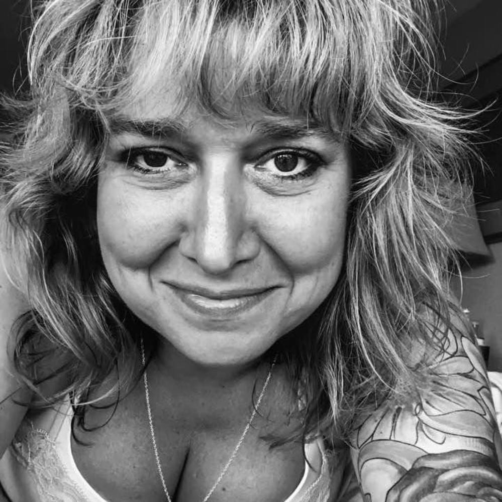 Meet your Posher, Jennifer